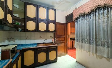 Rumah 9 Kamar Tidur Hadap Utara 9 Menit ke Lippo Mall Puri J-46206