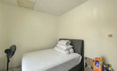 Rumah 9 Kamar Tidur Hadap Utara 9 Menit ke Lippo Mall Puri J-46206