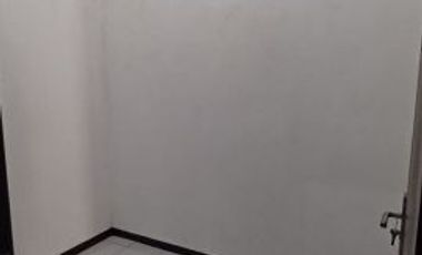 Disewakan Rumah Dengan 3 kamar Tidur di Babatan Pilang Surabaya