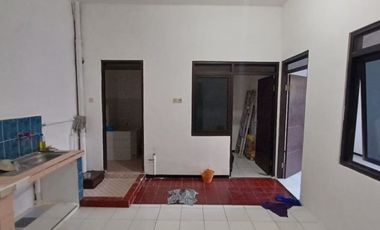 Disewakan Rumah Dengan 3 kamar Tidur di Babatan Pilang Surabaya