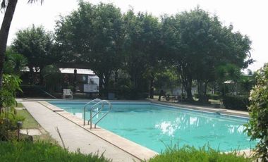 Bacoor Cavite, Meadowood Executive Village Lot for Sale