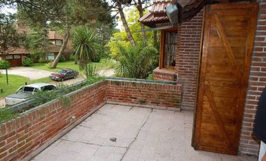 ESTUPENDO CHALET ESTILO CLASICO PINAMARENSE . CHALET EN VENTA.