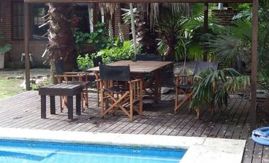 ESTUPENDO CHALET ESTILO CLASICO PINAMARENSE . CHALET EN VENTA.