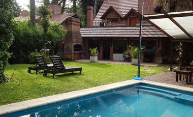 ESTUPENDO CHALET ESTILO CLASICO PINAMARENSE . CHALET EN VENTA.