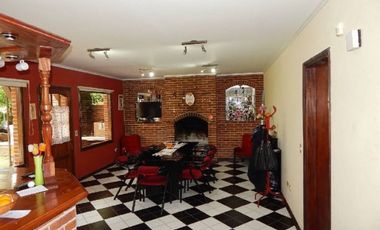 ESTUPENDO CHALET ESTILO CLASICO PINAMARENSE . CHALET EN VENTA.