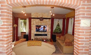 ESTUPENDO CHALET ESTILO CLASICO PINAMARENSE . CHALET EN VENTA.