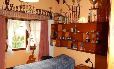 ESTUPENDO CHALET ESTILO CLASICO PINAMARENSE . CHALET EN VENTA.