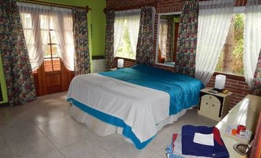 ESTUPENDO CHALET ESTILO CLASICO PINAMARENSE . CHALET EN VENTA.
