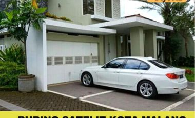 Rumah mewah dijual plus kolam renang di Puncak Buring satelit Kota Malang
