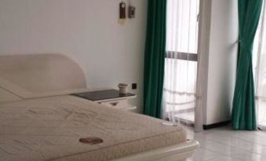 Disewakan rumah mewah & premium di dharmahusada indah timur surabaya