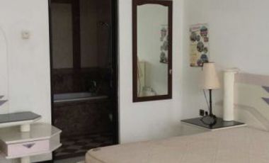 Disewakan rumah mewah & premium di dharmahusada indah timur surabaya