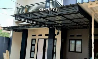 Rumah Cantik Minimalis 2 Lantai Semi Furnished Dekat Pintu Tol