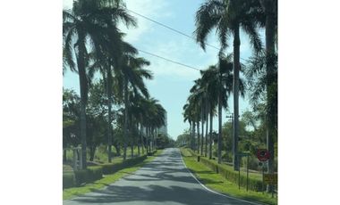 Se Vende Terreno 1,800 MT2. Zona Hotelera, Cerca Playa Rio Mar