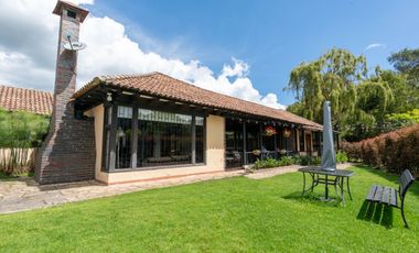 casa en venta en la calera. Cod V9011