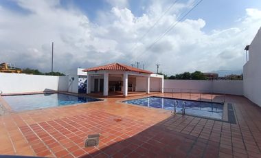 casa en venta en variante la floresta. Cod V13912