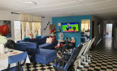 casa en venta en centro. Cod V106250