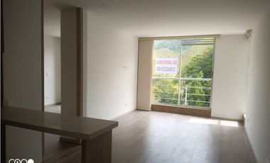 Se arrienda excelente apartamento en Amarelo, El Trébol