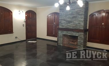Casa en venta en Quilmes Oeste