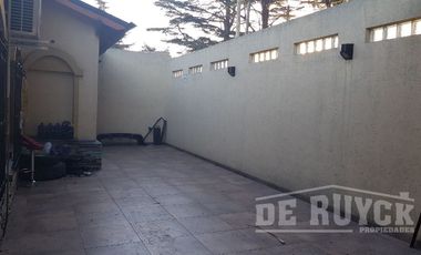 Casa en venta en Quilmes Oeste