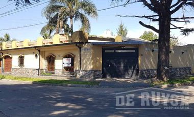 Casa en venta en Quilmes Oeste
