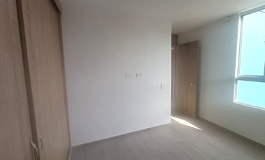 apartamento en arriendo en urb. las flores. Cod A108380