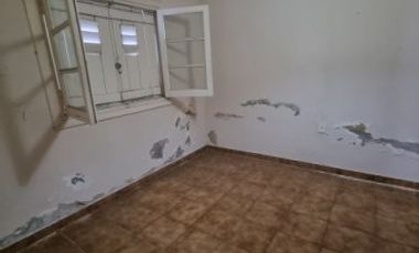casa con dos garages