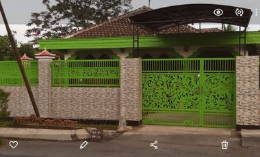 Rumah dijual di Jalan Jugo Kesamben Blitar