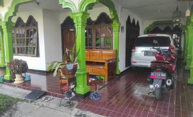 Rumah dijual di Jalan Jugo Kesamben Blitar