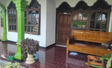 Rumah dijual di Jalan Jugo Kesamben Blitar