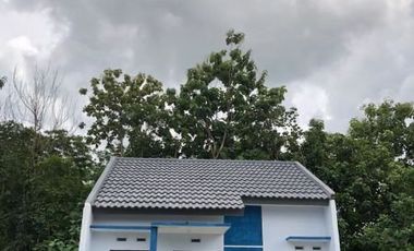 Perumahan modern di dekat arah ke malang