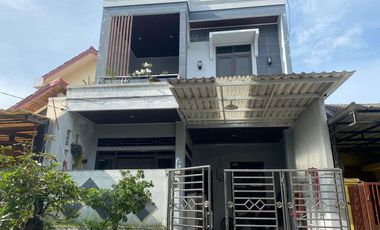 Rumah 10 Menit ke Tangcity Mall Siap KPR LB 160 Hadap Selatan J-46174