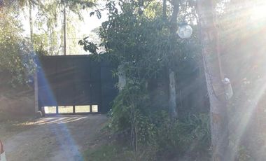 CASA lote 690 mts EN ESPECTACULAR UBICACION A METROS DEL ACCESO OESTE