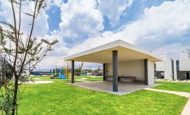 CASA EN VENTA  EN SÓLUM RESIDENCIAL