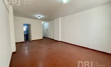 VENTA DEPARTAMENTO MONOAMBIENTE EN BARRACAS