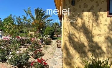 ESPECTACULAR CASA EN EXCLUSIVO CONDOMINIO, LIMACHE