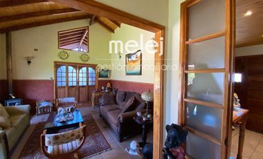 ESPECTACULAR CASA EN EXCLUSIVO CONDOMINIO, LIMACHE