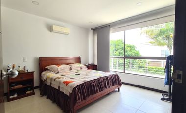 casa en venta en la morada. Cod V16822