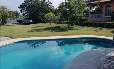 Se Vende o Alquila Casa Campestre en Las Lajas de Chame (H)