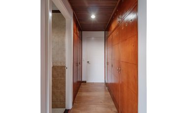 VENTA DE CASA EN ALTO DEL ESCOBERO  ENVIGADO, ANTIOQUIA