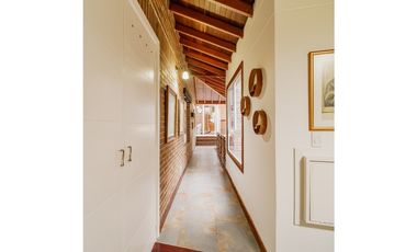 VENTA DE CASA EN ALTO DEL ESCOBERO  ENVIGADO, ANTIOQUIA