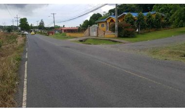 VENDO PROPIEDAD COMERCIAL EN LA CHORRERA CALLE LARGA 1333mts