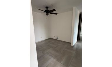 SE ALQUILA APARTAMENTO EN ALTAVISTA TOWER