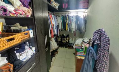Casa en venta 4 Recámaras una en P.B. Fraccionamiento Palmas, Medellín de Bravo