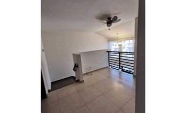 VENDO  CASA LB EN LA CHORRERA COSTA VERDE PUERTO MADERO 4R