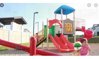 VENDO  CASA LB EN LA CHORRERA COSTA VERDE PUERTO MADERO 4R