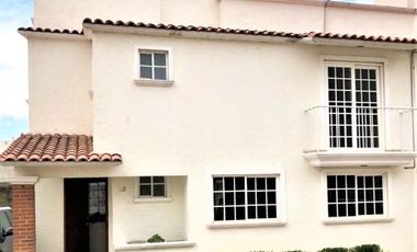 Renta Casa Av. Tecnológico Metepec