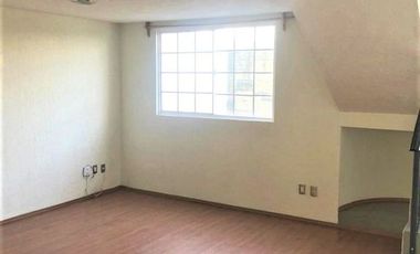 Renta Casa Av. Tecnológico Metepec