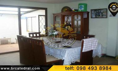 Casa de venta en Colegio Juan  Bautista – código:12359