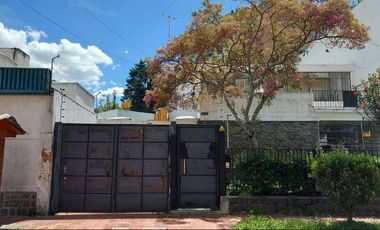 VENTA DE CASA DE 430 M2 SECTOR CENTRO COMERCIAL EL JARDIN