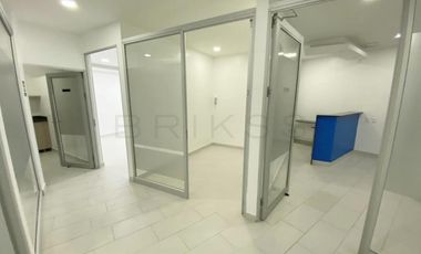 consultorio en arriendo en bella suiza-usaquén. Cod A2787